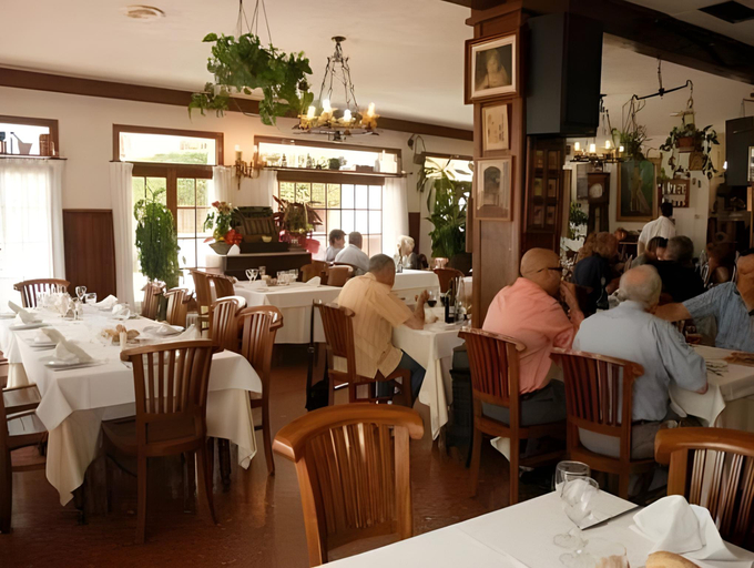 Food & Drinks 3, Pensio Costa Brava, Girona