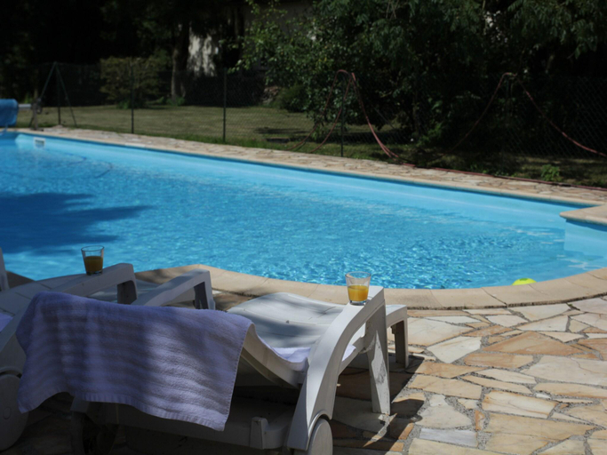 Others 4, Quend-Plage Apartment with Pool, Somme