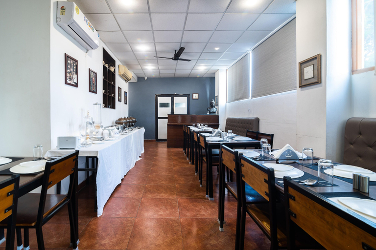 Food & Drinks 3, Ashreya Suites Tiruvanamalai, Tiruvannamalai