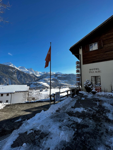 Exterior & Views, Hotel Pez Ault, Surselva