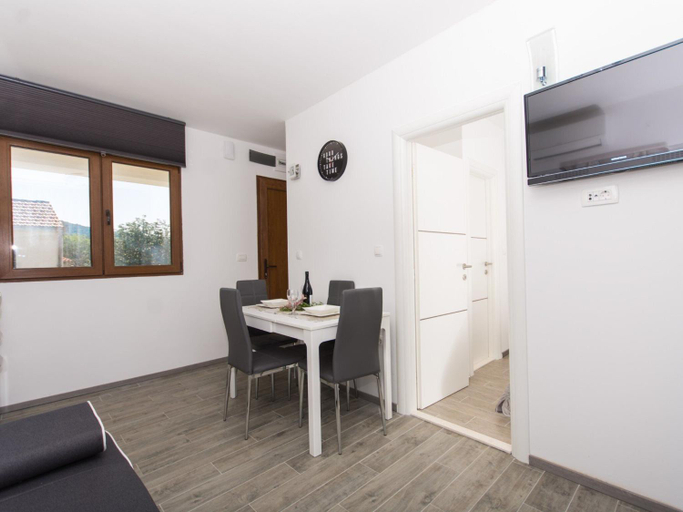 Others 4, Villa LA-Comfort One Bedroom Apartment with Sea View Terrace 2, Marina
