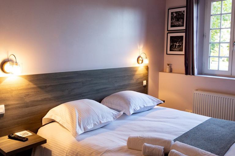 Bedroom, Hotel restaurant La Grand Mare, Eure