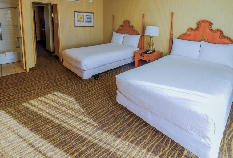 Bedroom 3, Motel 6 Phoenix, AZ – Sky Harbor, Maricopa