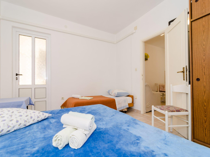 Bedroom 2, Apartments Villa Dingac- Borak - Standard One Bedroom Apartment with Balcony and Sea View No. 3, Orebić