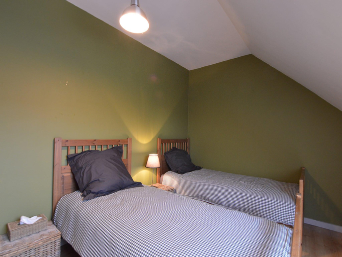 Others 5, Holiday Home in Geel with Sauna, Antwerpen