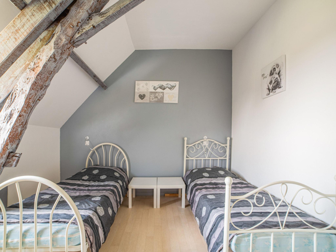 Bedroom 2, Holiday home in paradise with private pool, Dordogne