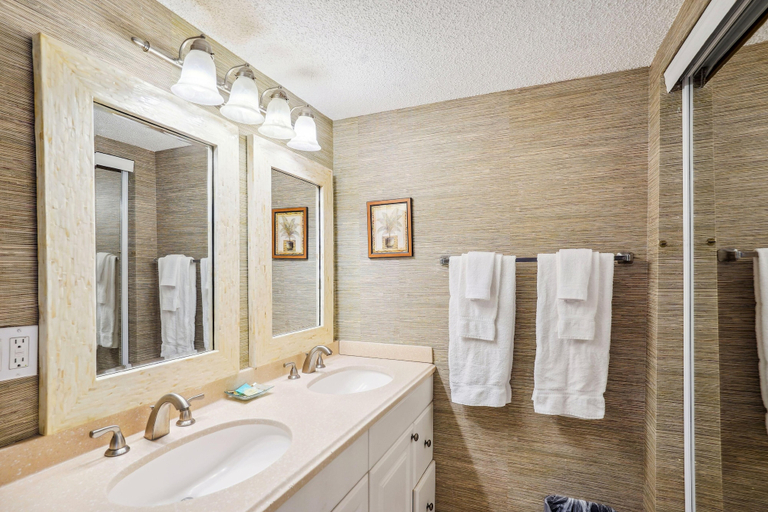 Bathroom 3, Villa Madeira 207 - Premier, Pinellas