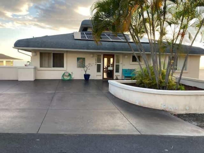 Exterior & Views 2, Kona Wa'a Paradise Getaway, Hawaii