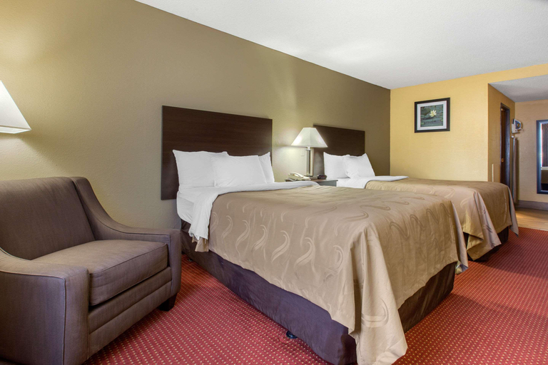 Bedroom 2, Quality Inn Williamston, Martin