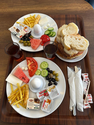 Food & Drinks, Safir Suit, Nazilli