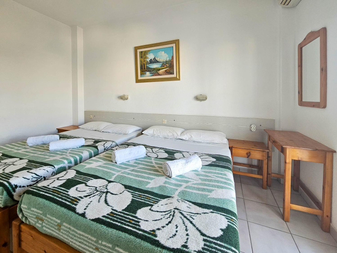 Bedroom 4, Niki Hotel Paralia, Central Macedonia