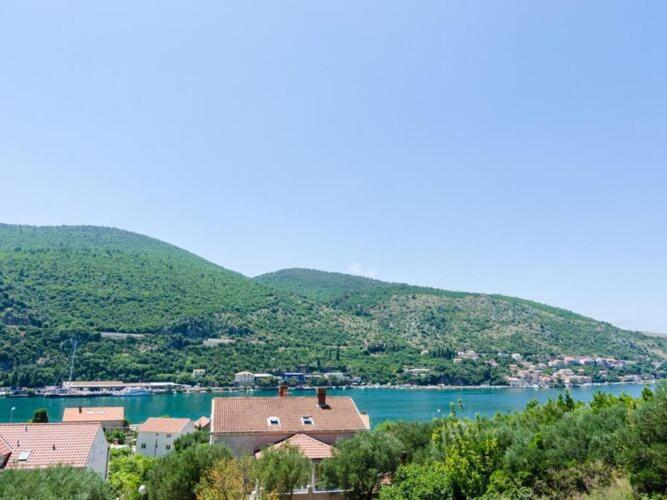 Others 4, bedroom apartment with balcony, Dubrovnik
