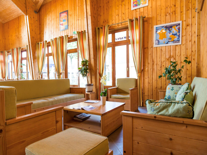 Others 3, Chalet Apartment by Lake Geneva, Evian, Haute-Savoie