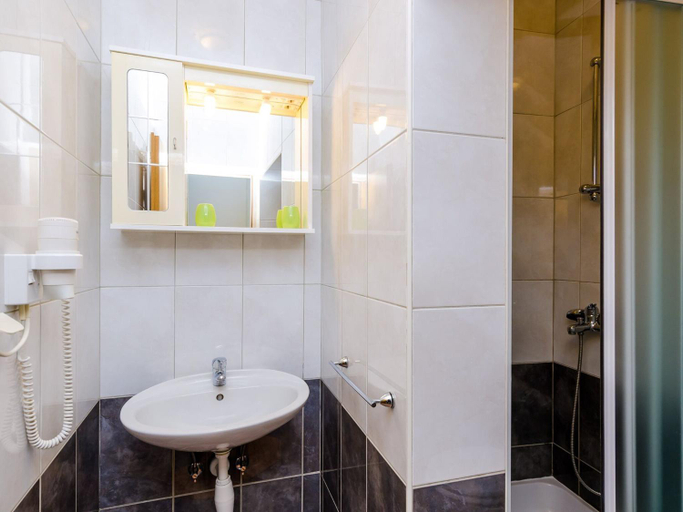 Bathroom 3, Apartments Mali Paradiso - One Bedroom Apartment with Terrace and Pool ViewA3, Župa Dubrovačka
