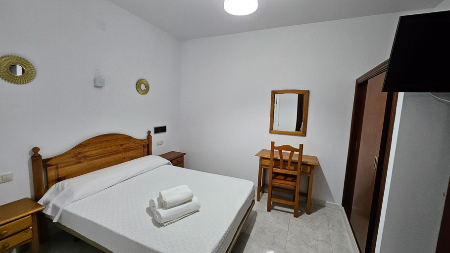 Bedroom 3, Hotel Nuevo Julios by Olda, Pontevedra