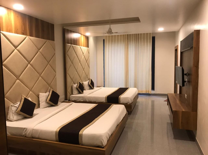 Bedroom 2, Divya Hotel & Restaurant, Sirohi