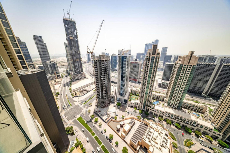 View from property 4, Grand 2BR Burj Khalifa Gym/pool by Belvilla, Dubai