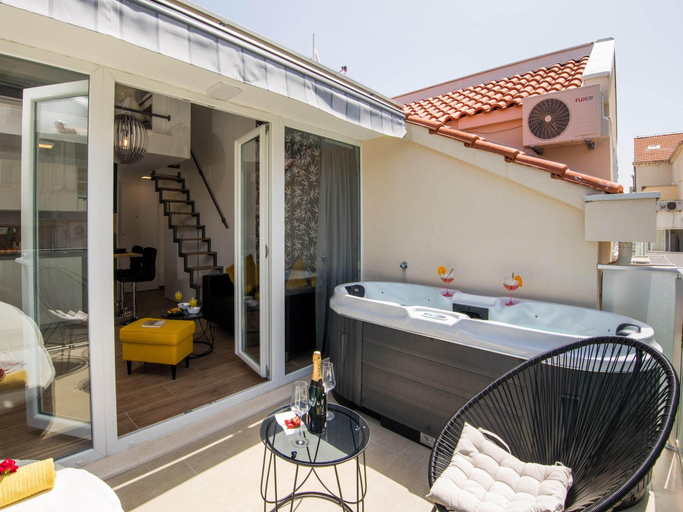 Others 5, Apartment Velvet - Studio Apartment with Hot Tub, Dubrovnik