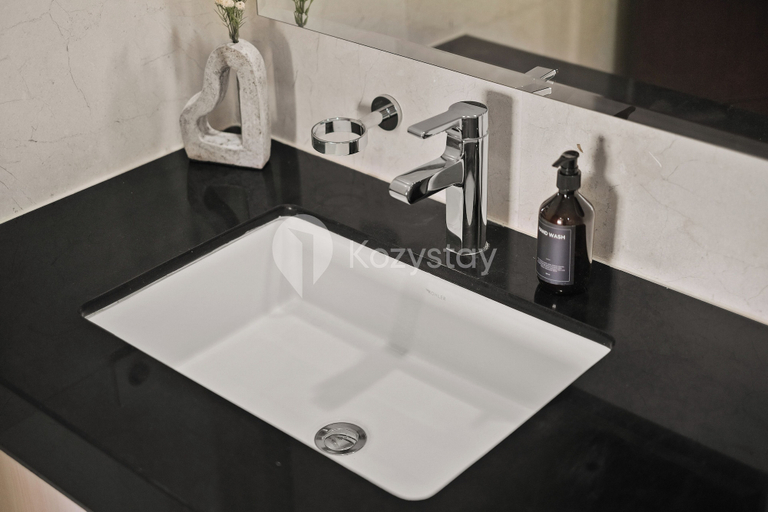 Bathroom 3, Sorami by Kozystay - Senayan, South Jakarta