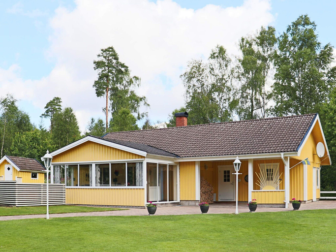 Exterior 2, 4 Star Holiday Home in Oskarstrom, Halmstad