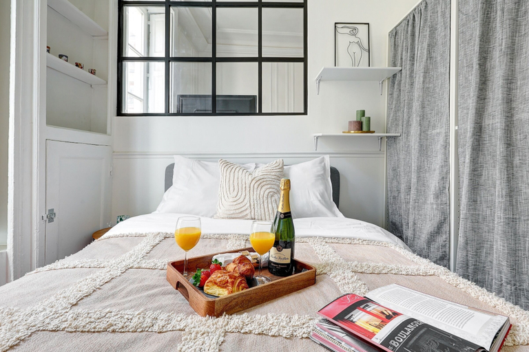 Bedroom 2, Chic 1BR Flat - Le Marais Charm, Paris