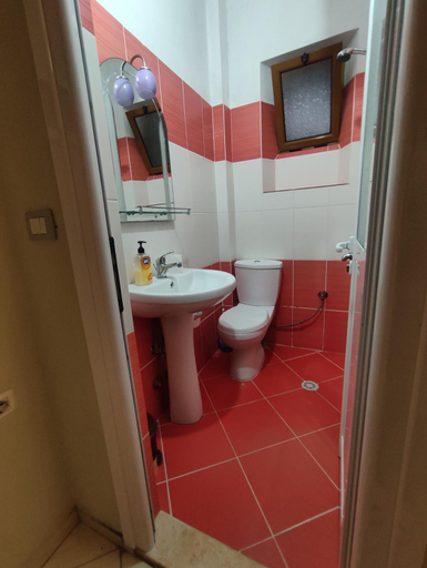 Bathroom 3, Vila Redstone Apartment ksamil, Sarandës