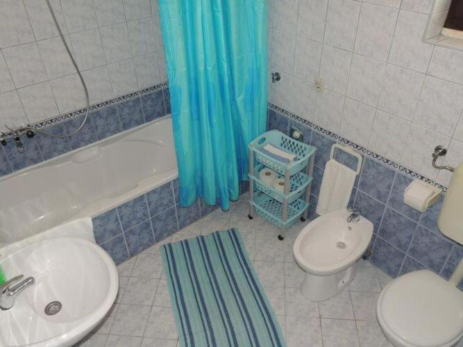 Bathroom 2, Apartments Travarevic - Two-Bedroom Duplex 6 Adults, Dubrovnik