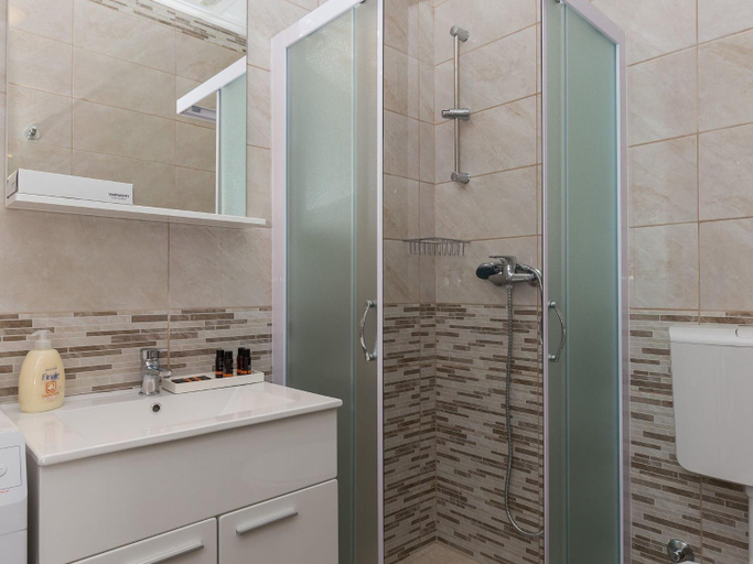Bathroom 4, Apartments Olive, Župa Dubrovačka