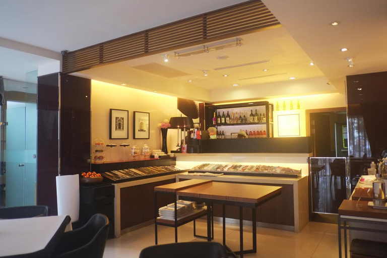 Food & Drinks 5, Aquabella Hotel, Taipei City