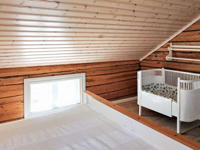 Bedroom 2, person holiday home in SKILLINGARYD, Vaggeryd