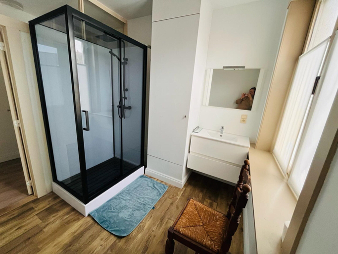 Others 3, Apartment in Oostende Near Mariakerke Beach, West-Vlaanderen
