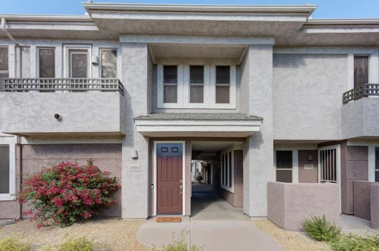 Exterior & Views 2, Scottsdale Condo Overlooking Golf Course, Maricopa