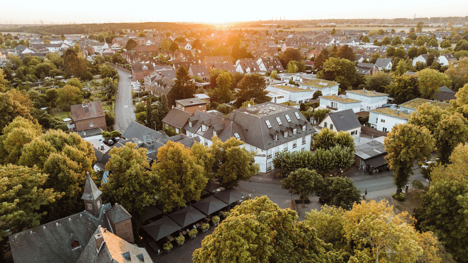 Exterior & Views 2, Hotel Schloss Friedestrom, Rhein-Kreis Neuss