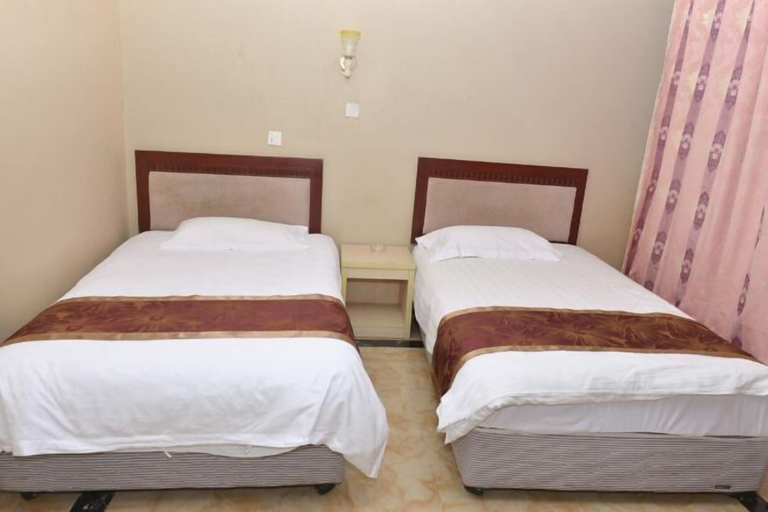 Bedroom 3, Baishuitang Hotel, Jiaxing