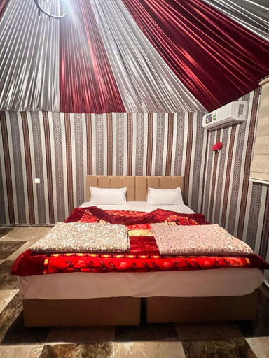 Bedroom 2, Scarlet Luxury Camp Wadi Rum, Quaira