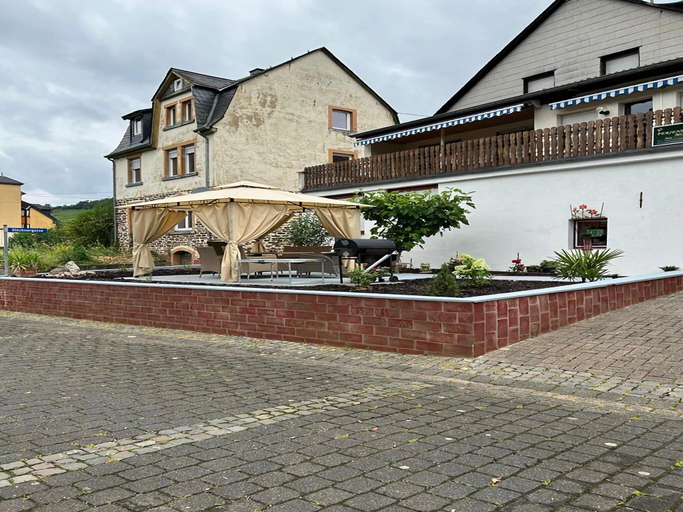 Others 2, Serene Stay by the Moselle, Cochem-Zell