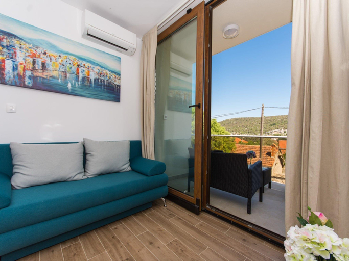 Others 5, Villa LA-Comfort One Bedroom Apartment with Sea View Terrace 2, Marina
