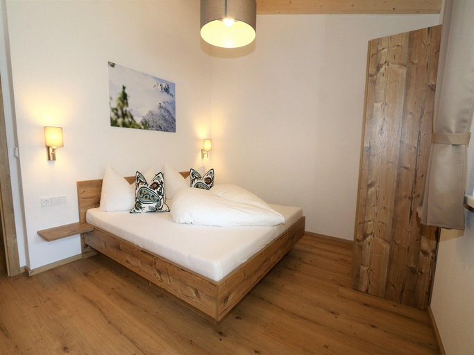 Bedroom 3, Apartment in Milders with Stubai SuperCard, Innsbruck Land