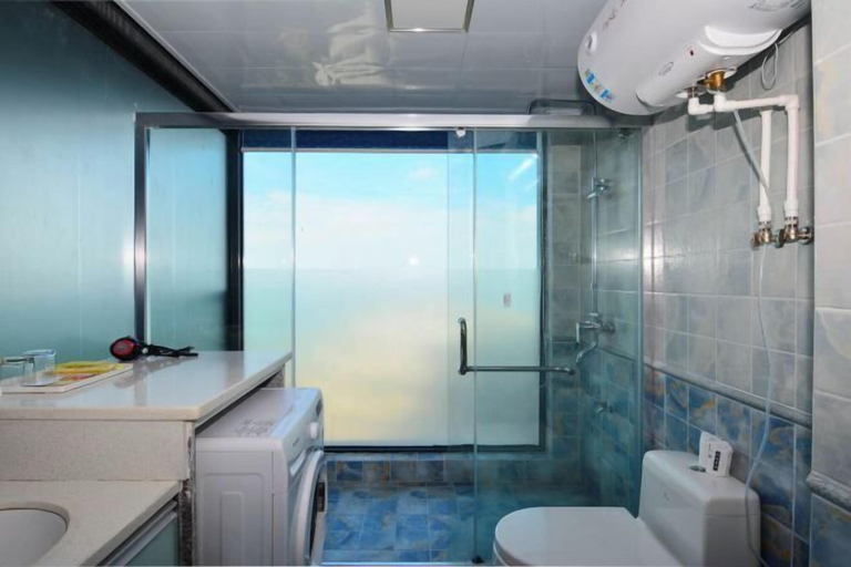 Bathroom 3, Beibuwan Yihao Dibiao Seaview Apartment Hotel, Beihai