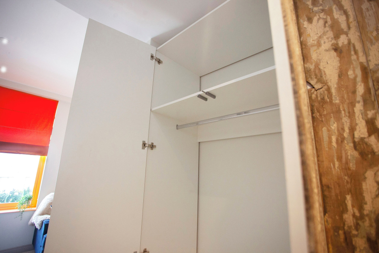 Bathroom 4, Higgihaus St Mary's Apts Front, Cardiff