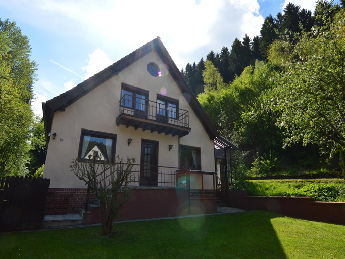 Others 4, Hellenthal Family Retreat, Euskirchen