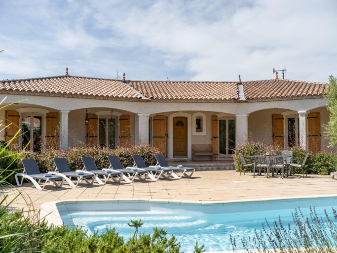 Exterior & Views 1, Stylish Villa with Terrace, Aude