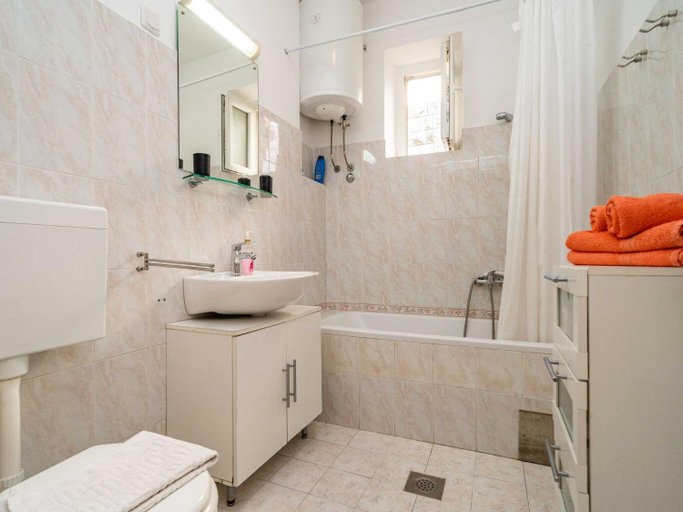 Bathroom 3, Apartments Sisic - Two Bedroom Apartment with Terrace, Dubrovnik
