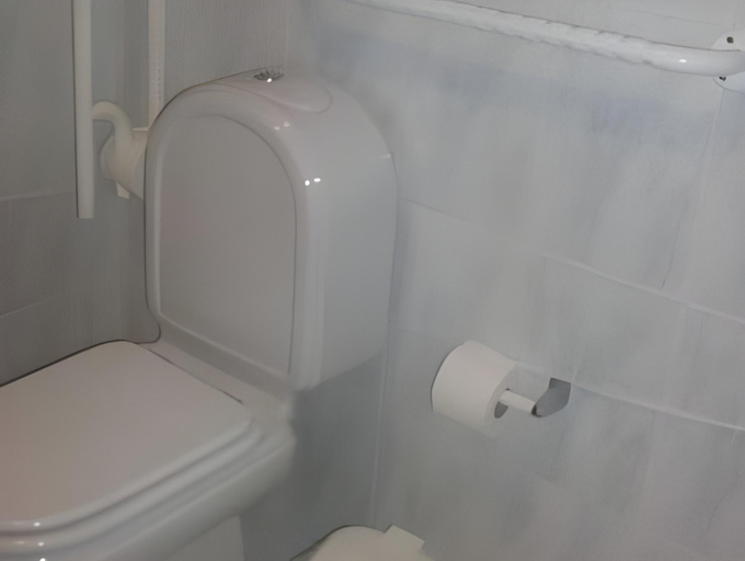 Bathroom 4, Hotel Leiriense, Leiria