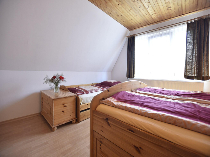 Bedroom 2, Ferienwohnung in Pepelow nahe der Ostsee, Rostock