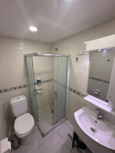 Bathroom 3, Kabil Hotel, Fatih