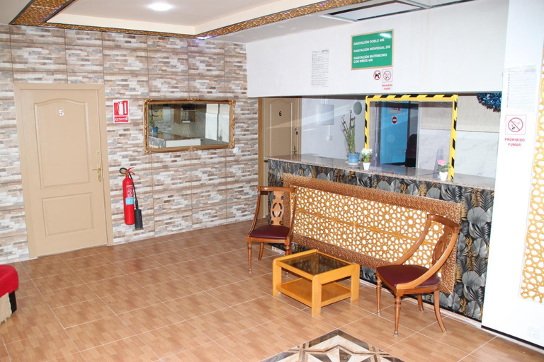 Others 5, Pension La Lambra Azul, Alicante