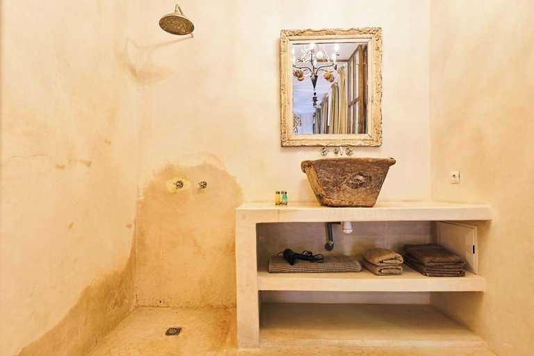 Bathroom 4, RIAD YLHA, Marrakech