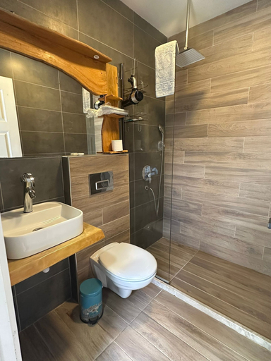 Bathroom, QCUNDA OTEL RESTORANT, Ayvalık