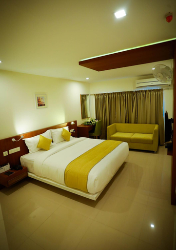 Bedroom 2, hotel emperor, Wayanad